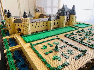Maquette en briques Lego de l'ancien château de Cheverny datant de la Renaissance