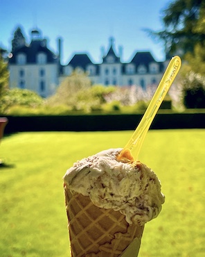 Déguster des glaces artisanales au château de cheverny