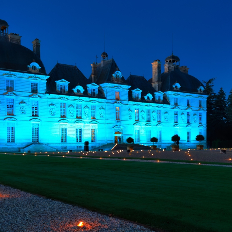 Le château de Cheverny illuminé en bleu en novembre pour sensibiliser au diabète